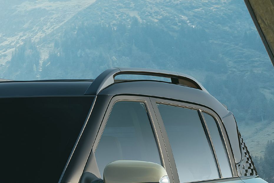 Hyundai Exter Carrier view