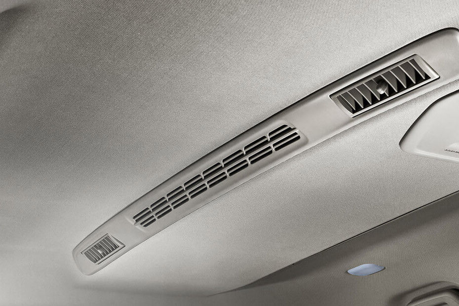 Mahindra Marazzo Ambient Lighting View