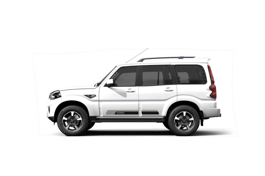 Mahindra Scorpio Classic Everest White