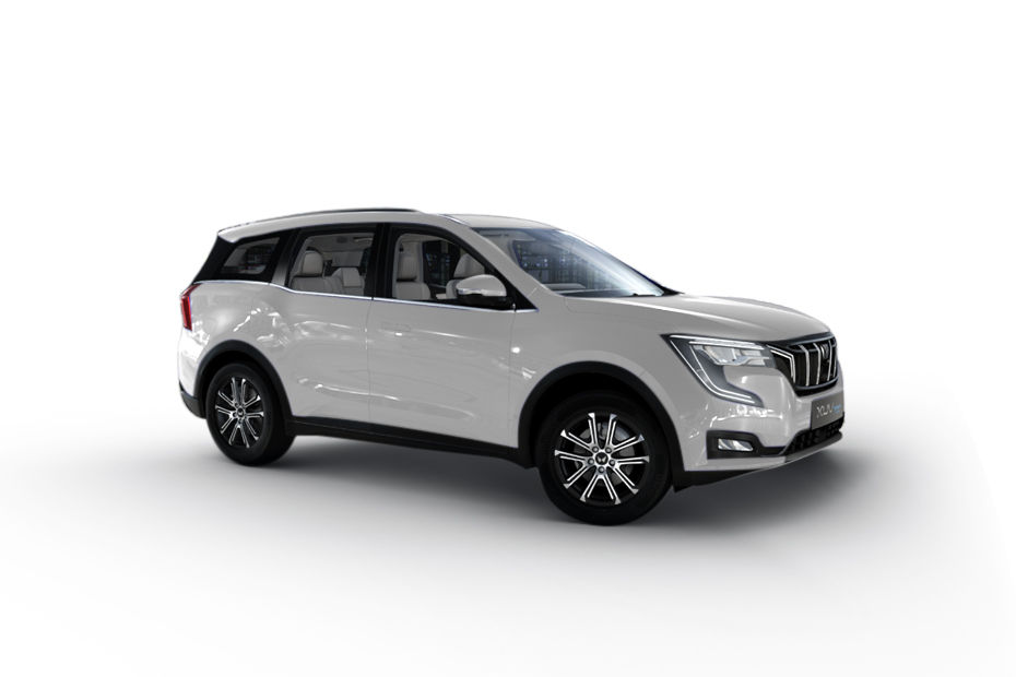 Mahindra XUV700 Everest White